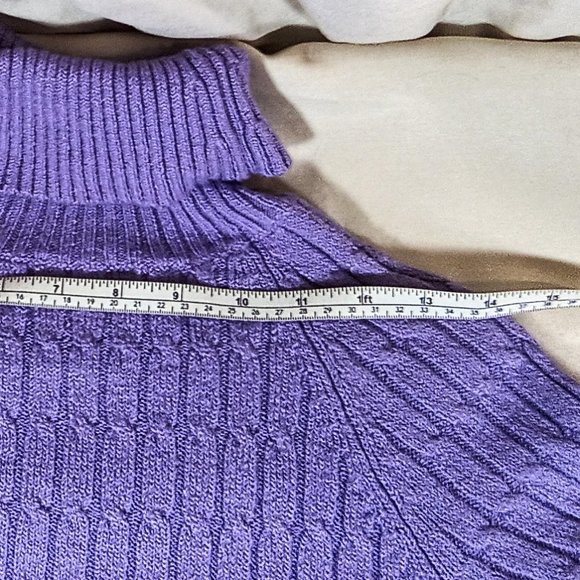 Cable Knit Sweater - Picture 6 of 11